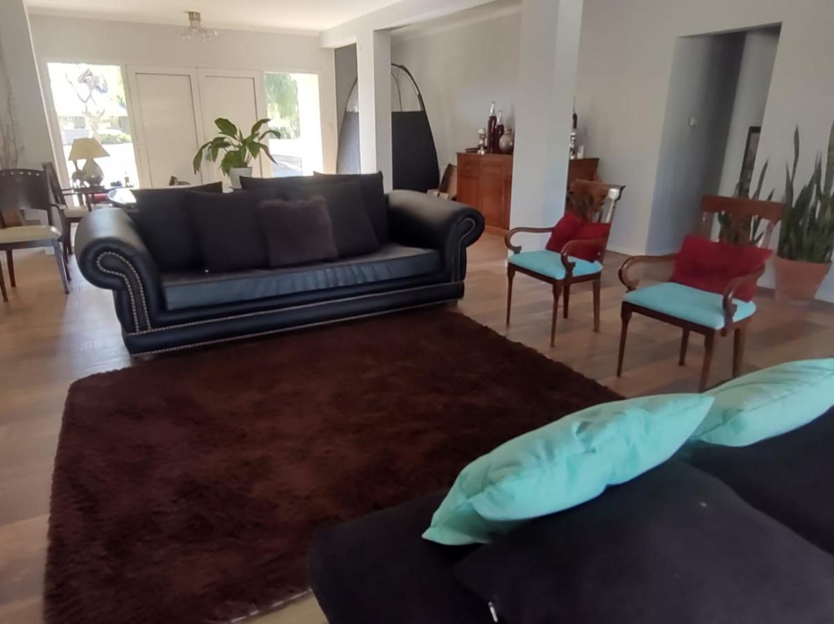 Casa 6 A Malibu 3Km Del Aeropuerto Podes Dejar Tu Auto Villa Allende Eksteriør bilde