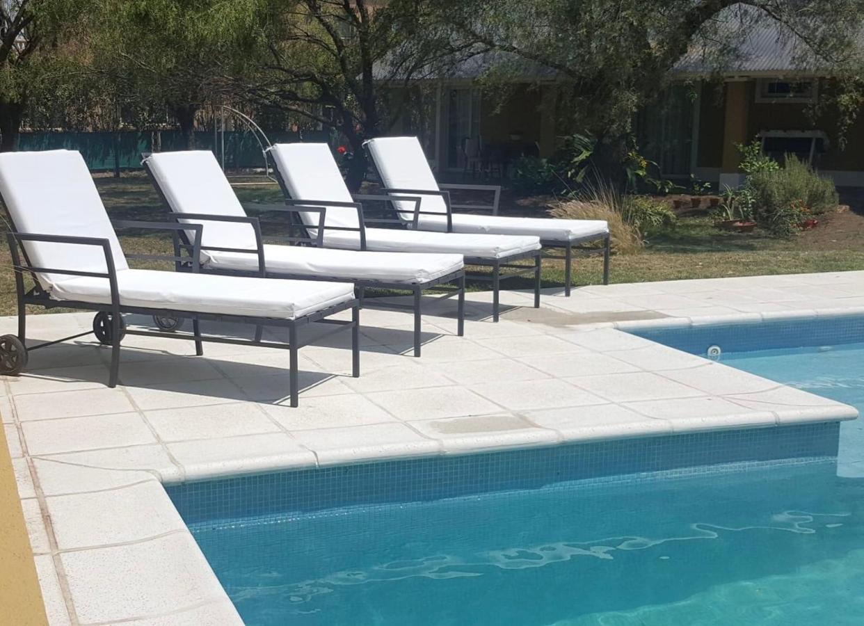 Casa 6 A Malibu 3Km Del Aeropuerto Podes Dejar Tu Auto Villa Allende Eksteriør bilde