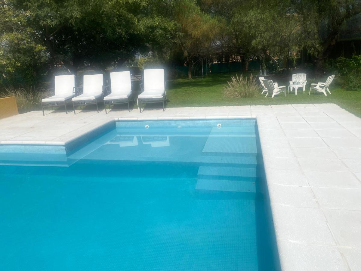 Casa 6 A Malibu 3Km Del Aeropuerto Podes Dejar Tu Auto Villa Allende Eksteriør bilde